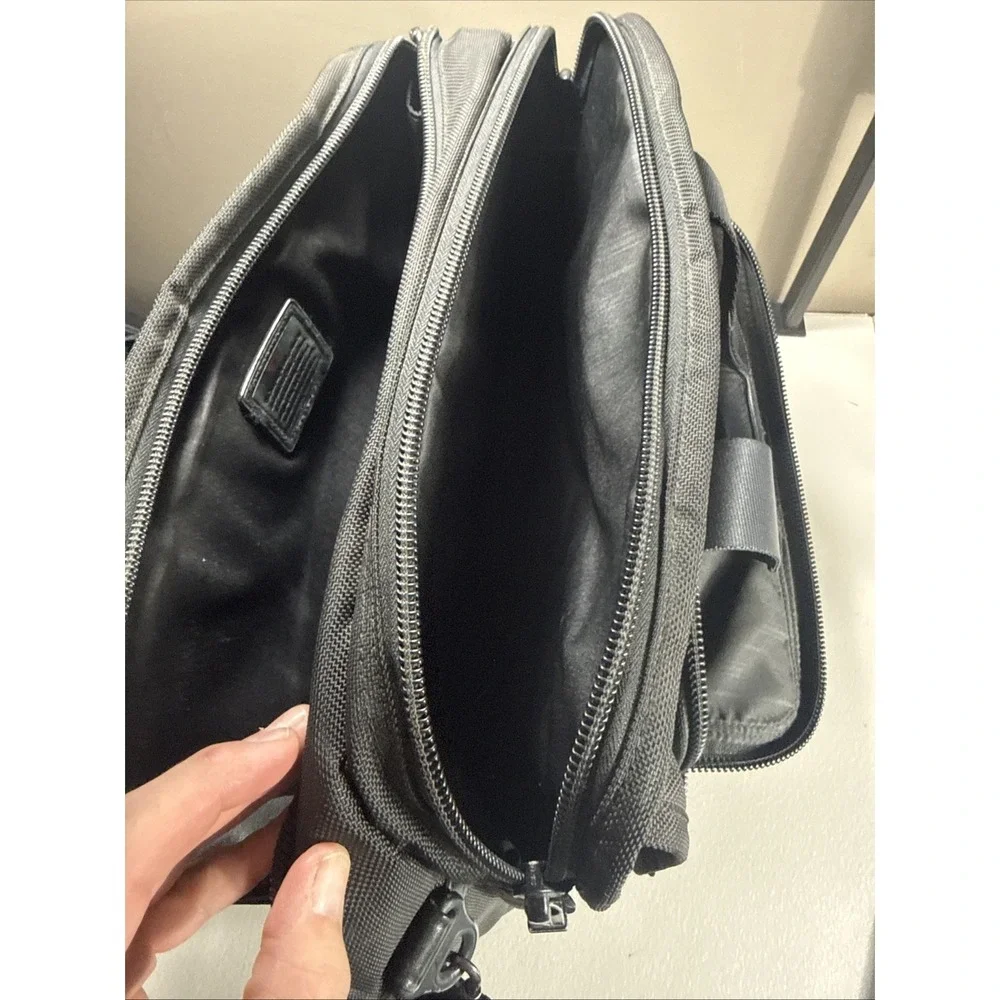 Tumi Alpha Nylon Leather Travel Laptop Briefcase 16